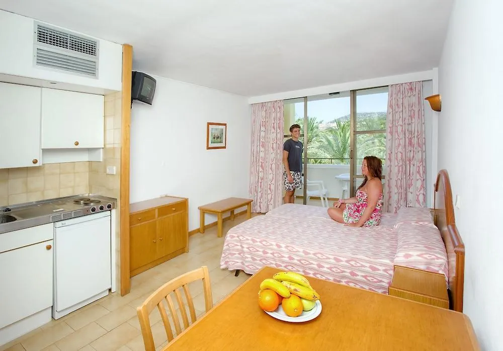 Palmanova Beach Apartments By Trh (Adults Only)  Пальма Нова